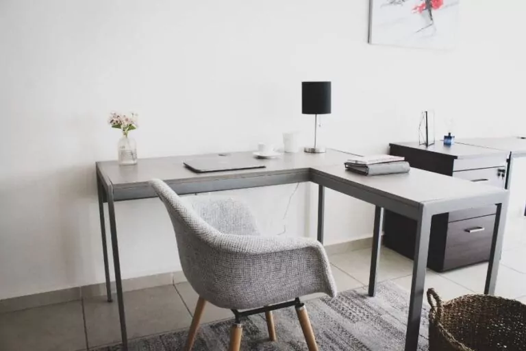 Why You Should Build a Dedicated Home Office Space During Your Spring Cleaning